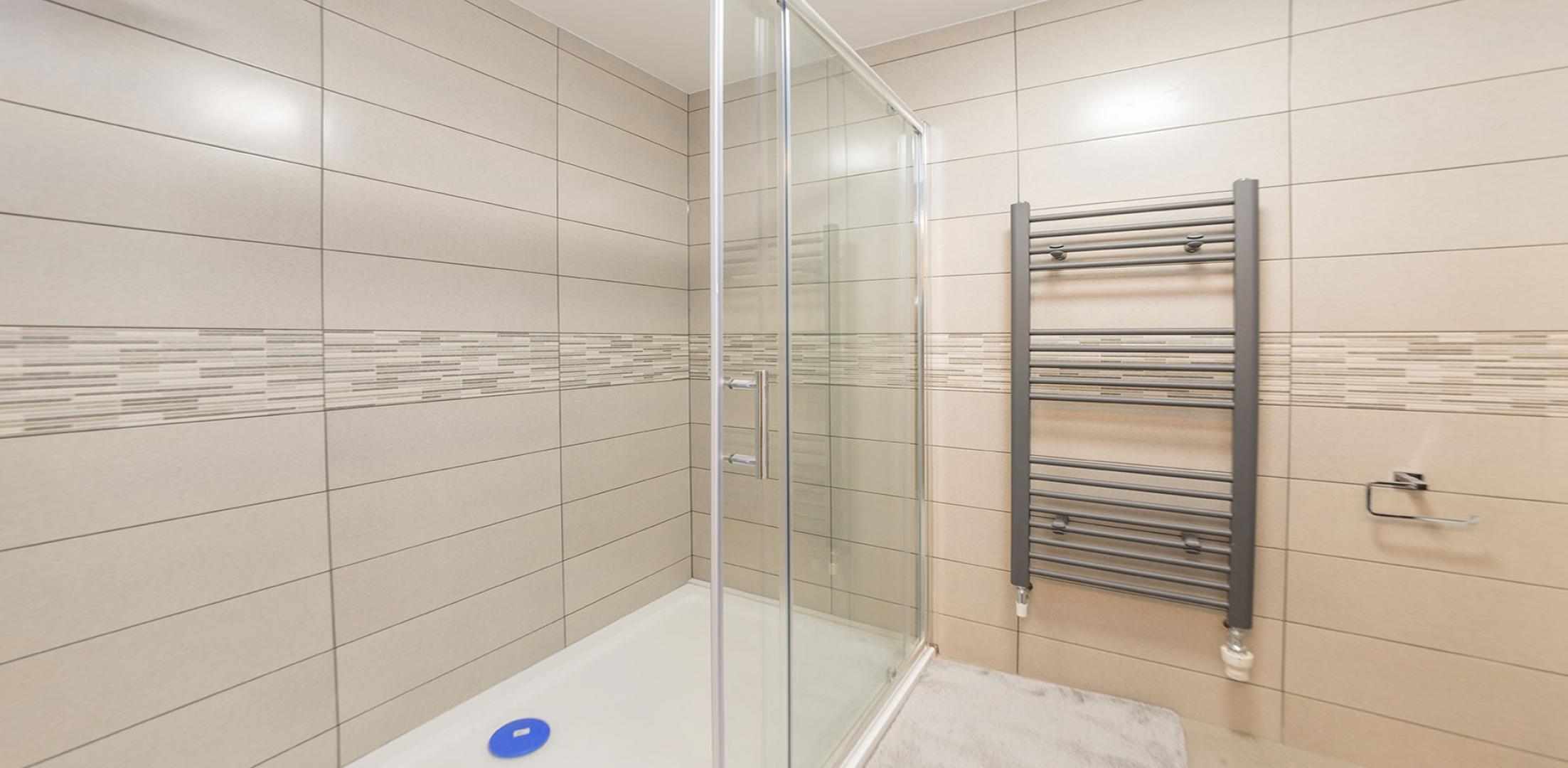 			NEWLY REFURBISHED, 3 Bedroom, 1 bath, 1 reception Flat			 Sumatra Road, WEST HAMPSTEAD